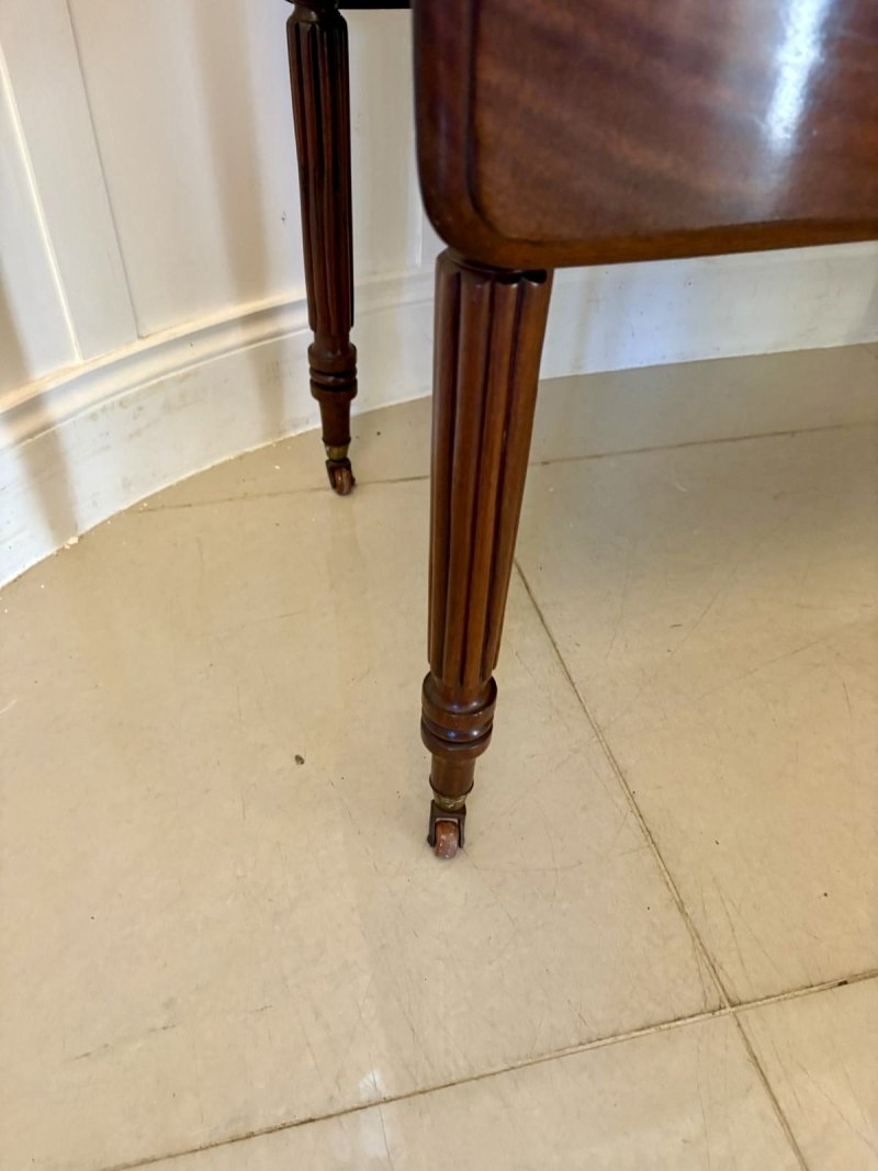 Quality Antique Regency Mahogany Drop-Leaf Pembroke Table